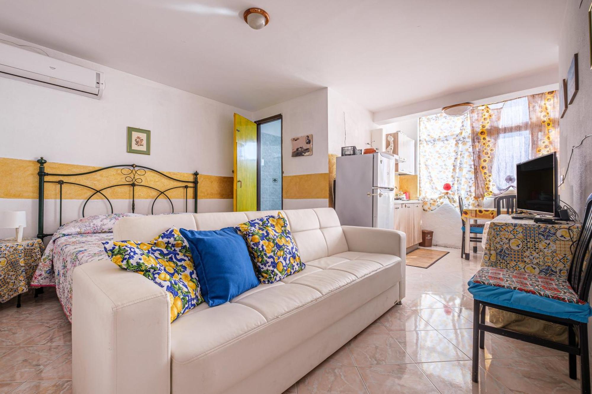 Vila Casa Del Girasole Letojanni Exteriér fotografie